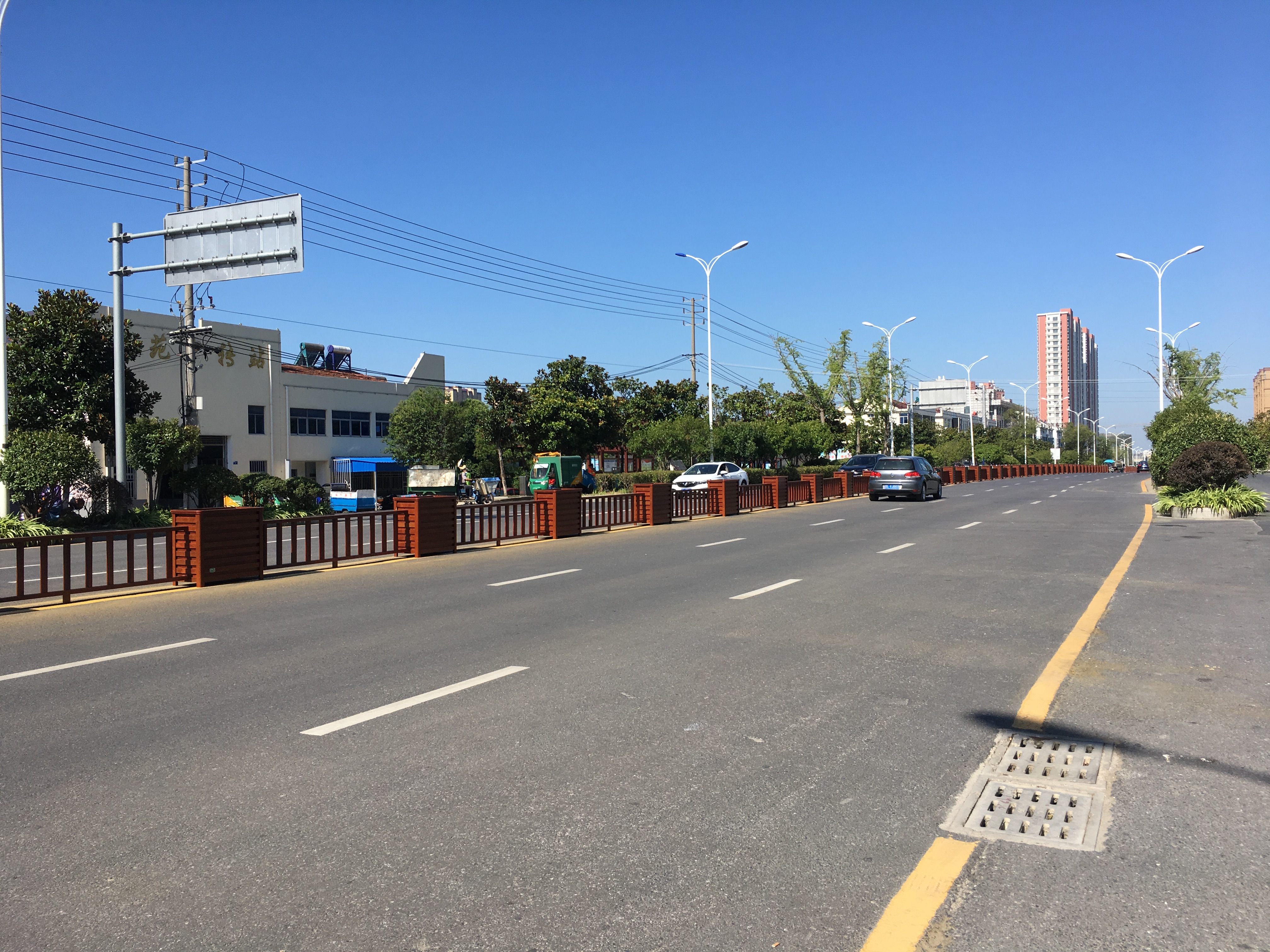 花箱道路護(hù)欄有哪些場(chǎng)景效果？